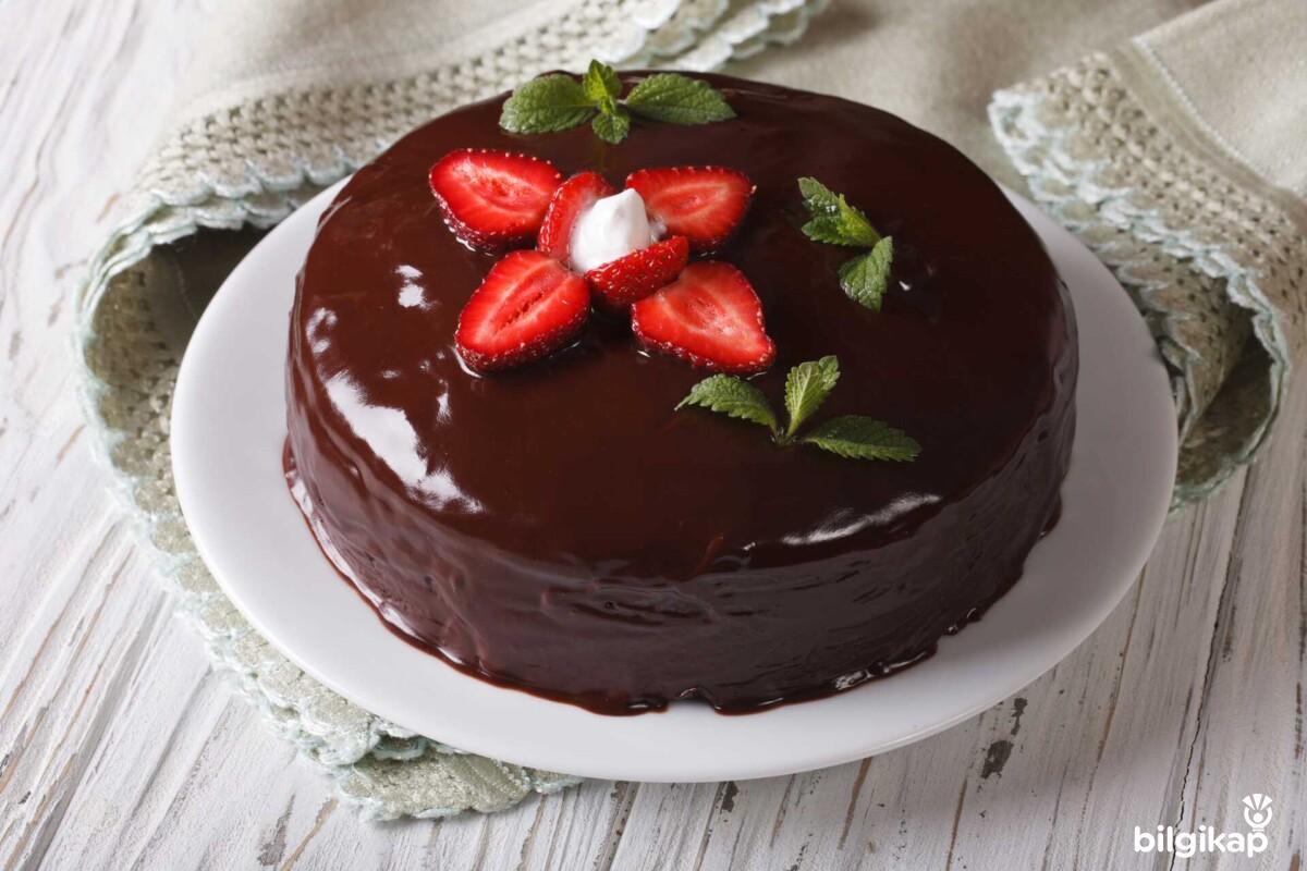 Kolay Pasta  Tarifler Yaş Pasta Tarifleri